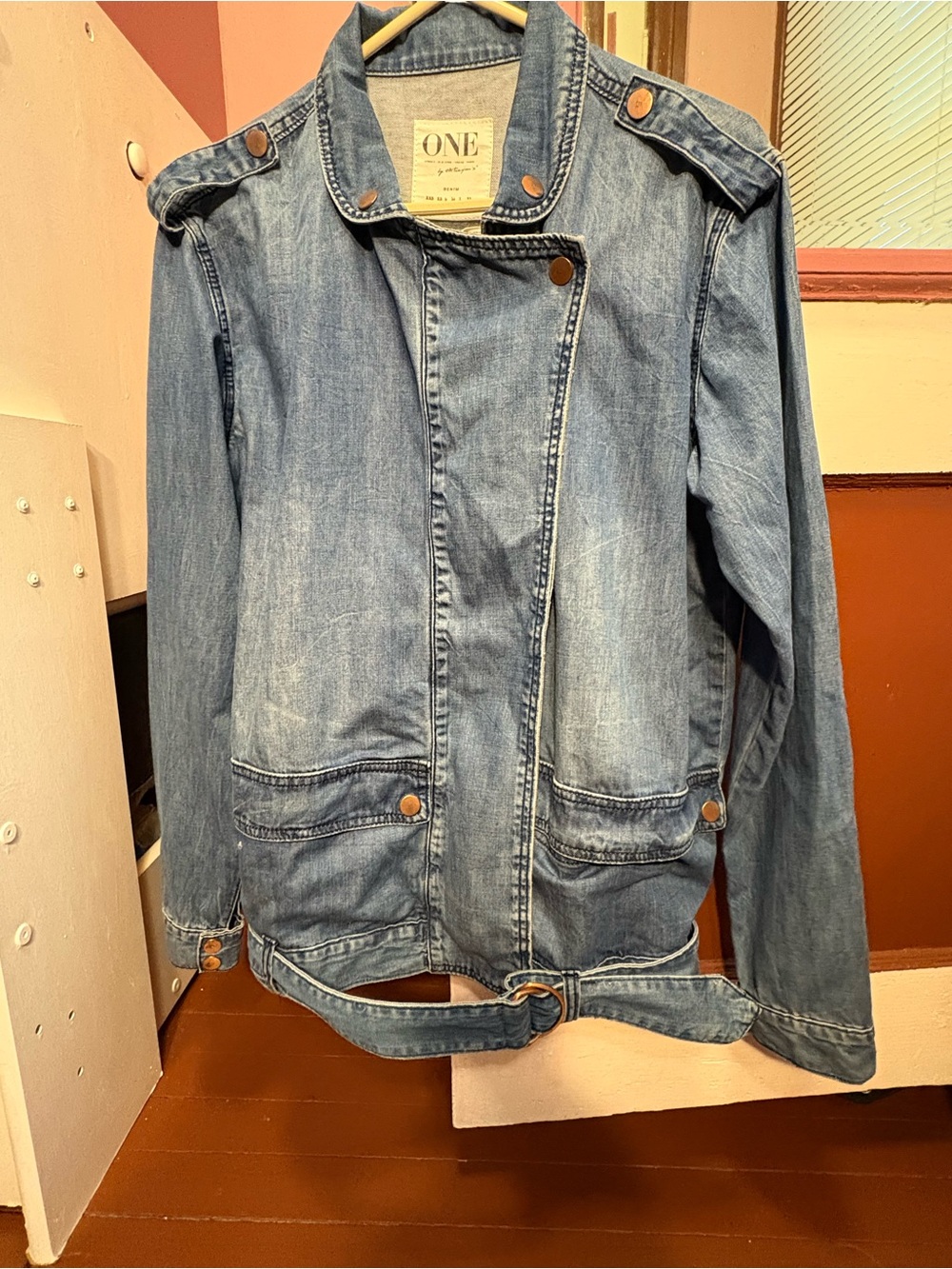 One Teaspoon x Urban Outfitters Slouchy Denim Jacket in size women’s Small